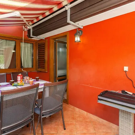 Apartment Stunning In *